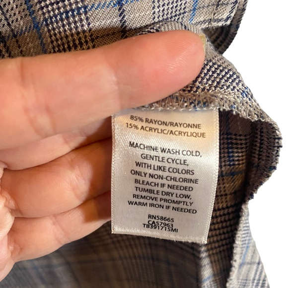 Treasure & Bond Women’s Gray Plaid Long Sleeve Button Down Shirt Size XS - Picture 10 of 11